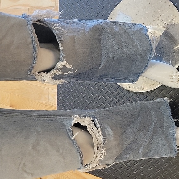 Zara 90"s high waisted wide leg distressed jeans - Picture 8 of 16